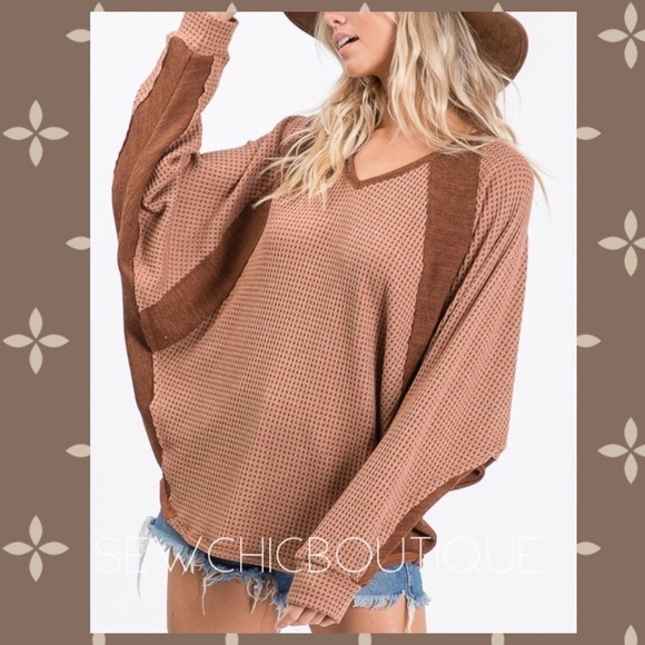 Dolman Sleeve Waffle Knit Loose Fit Top - Picture 4 of 6